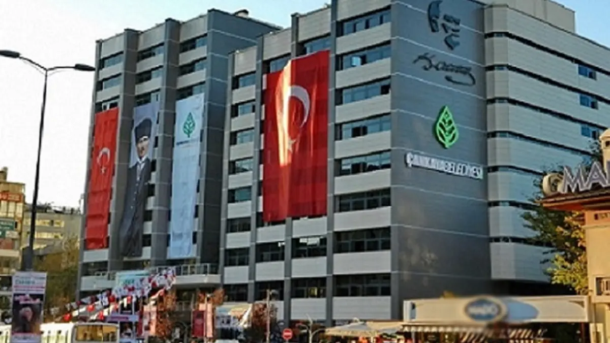 Uyuşturucu soruşturması derinleşiyor! CHP'li Çankaya Belediye Başkanı Güner'in özel kalem müdürü gözaltına alındı