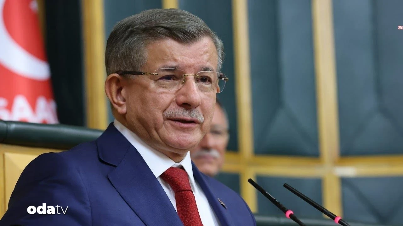 Davutoğlu'ndan NATO tutuklamalarına tepki