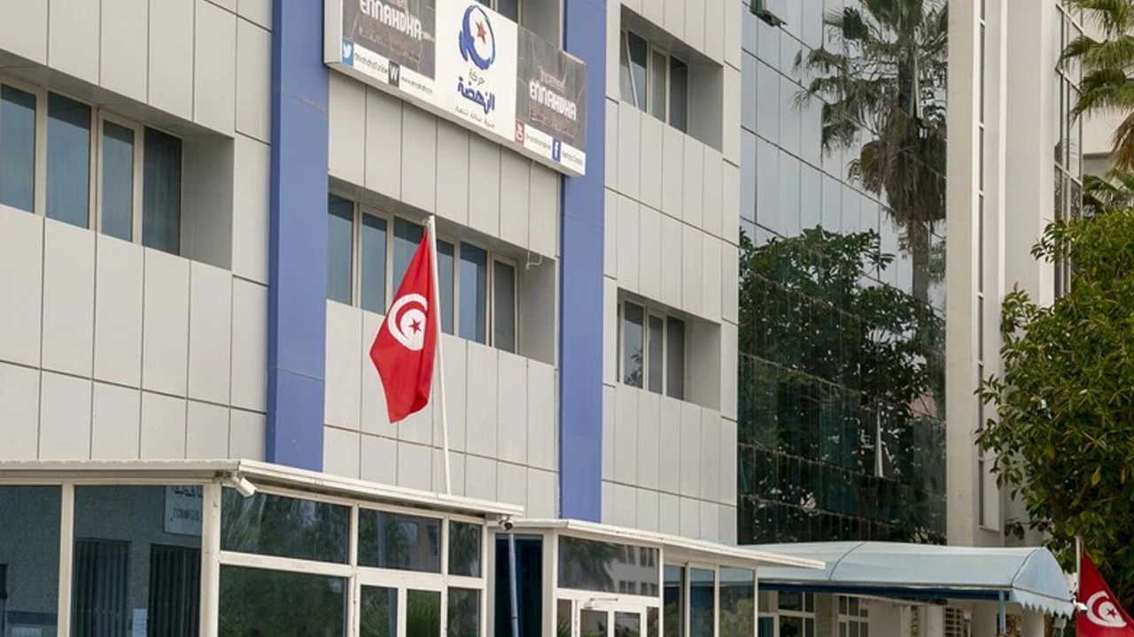 Tunus'ta Nahda Hareketi yöneticilerine hapis cezası