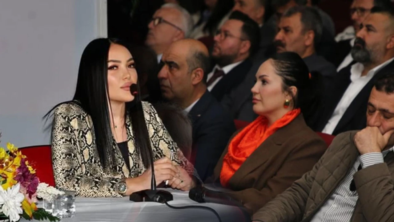 Kaymakam beyin özel kalem müdiresi botoks yaptırmaya makam aracıyla gitti iddiası