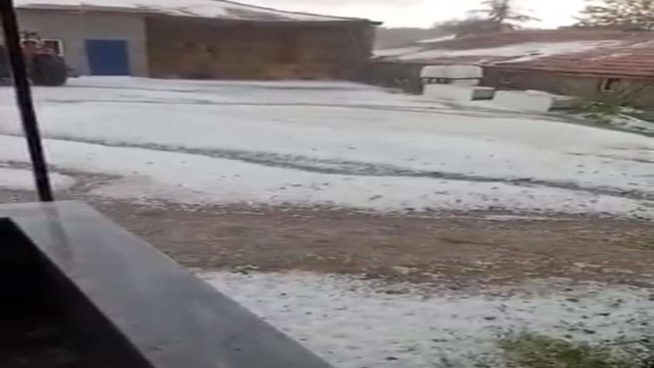 Yozgat’ta sağanak ve dolu etkili oldu