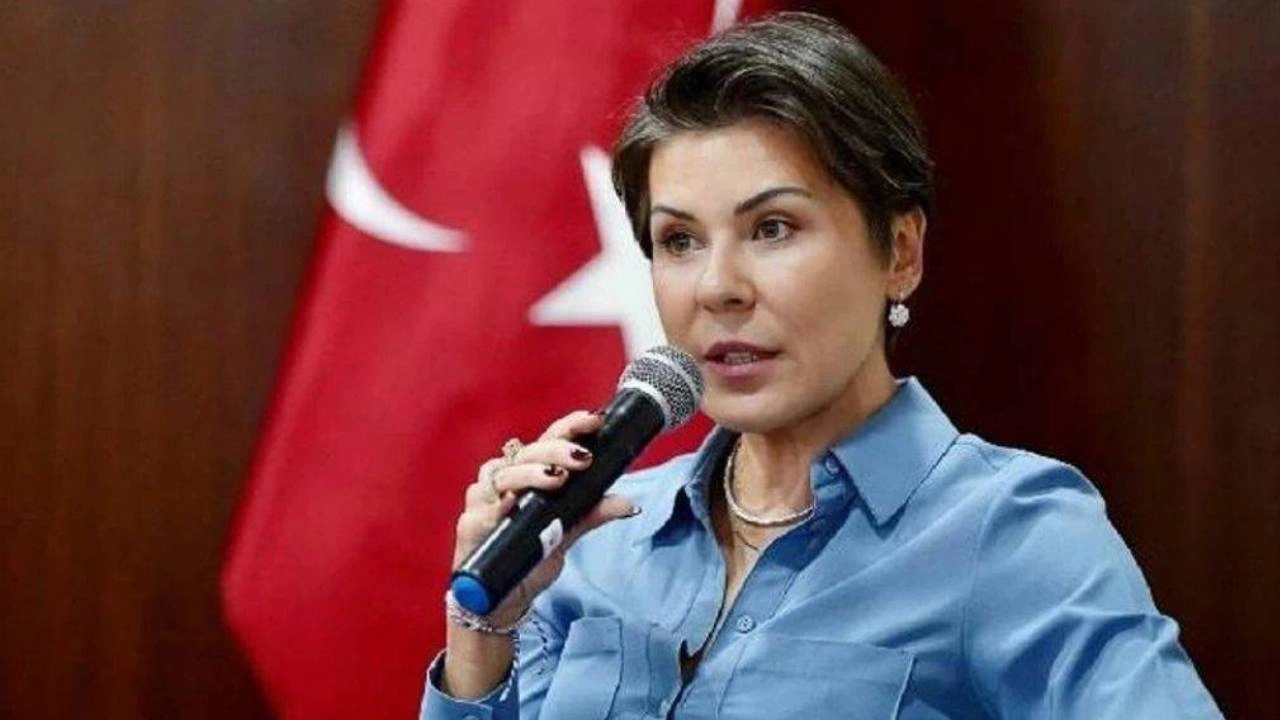 Son Dakika | Çıplak arama iddiasına soruşturma başlatıldı! Pınar Türker yaşadıklarını anlatmıştı
