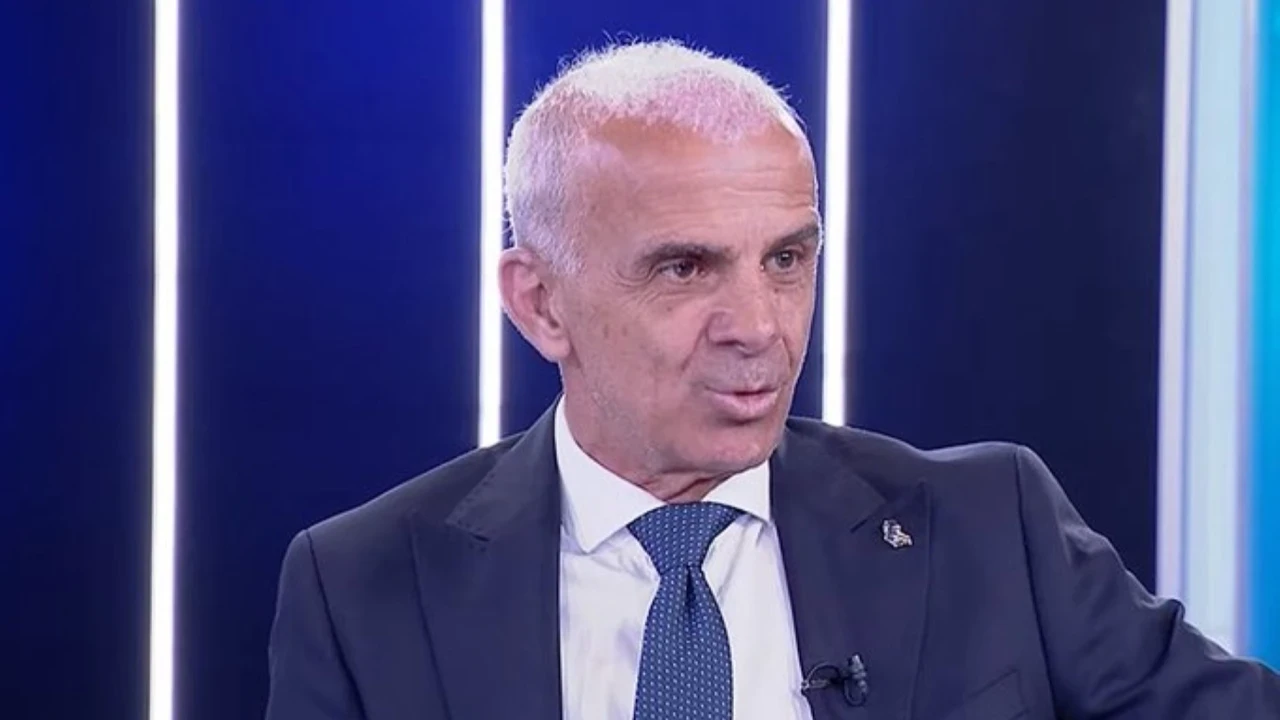 Fenerbahçe'de iki efsane de geri döndü