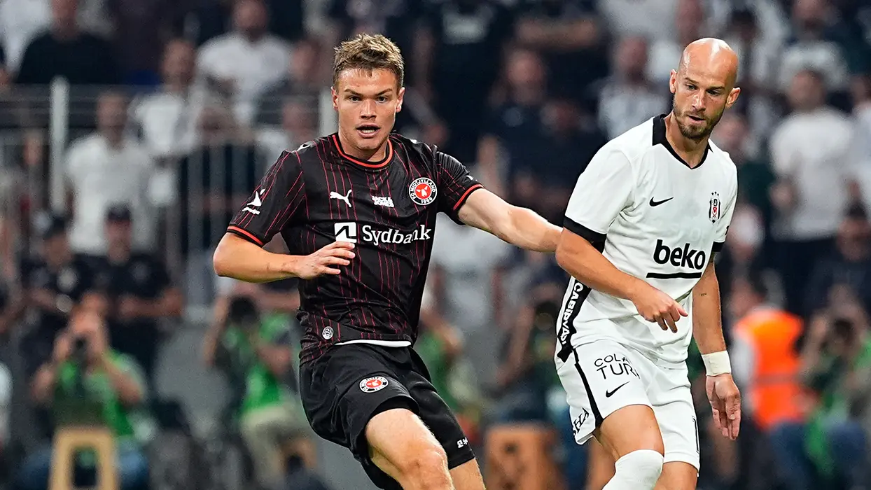 Beşiktaş'ın rakibine kötü haber! Yıldız oyuncu sakatlandı
