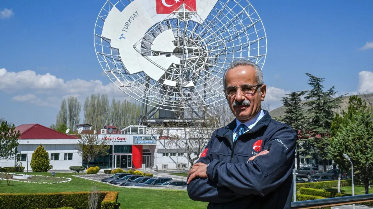 Bakan Uraloğlu açıkladı: Türkiye ile Katar'dan uzayda ortak uydu hamlesi