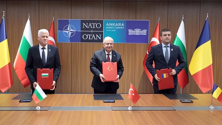 Milli Savunma Bakanı Güler, Bulgaristan ve Romanya ile Karadeniz mutabakatı imzaladı