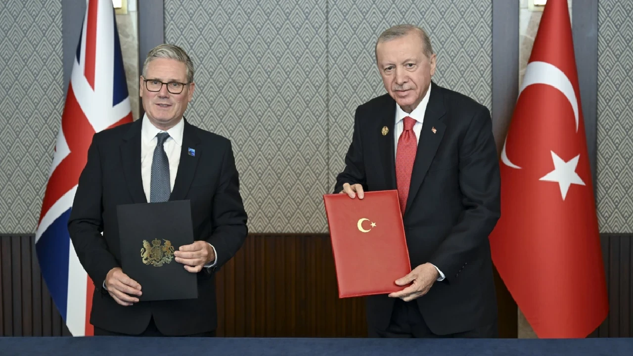 NATO Zirvesi'nde kritik anlaşma: Türkiye ve Birleşik Krallık savunma gücünü birleştiriyor