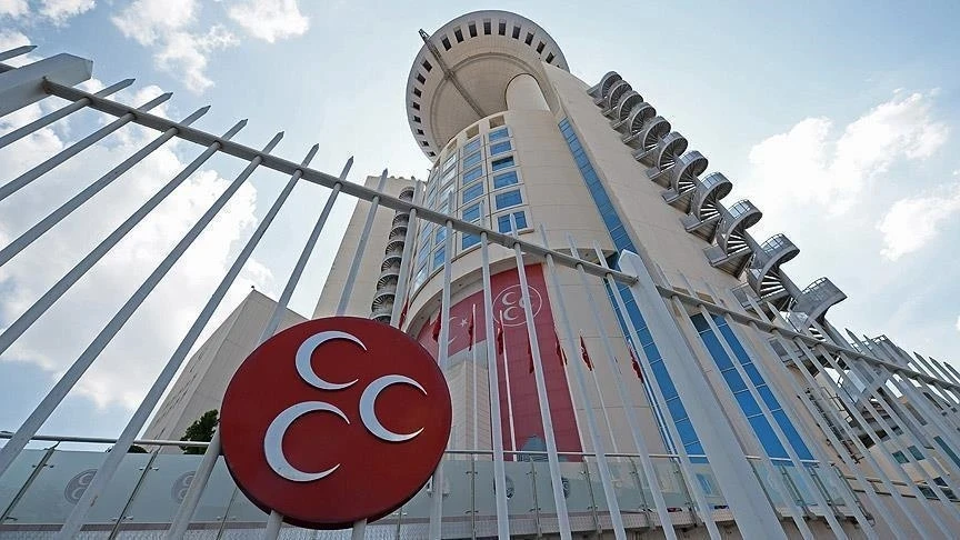 MHP Manisa İl Teşkilatı feshedildi, yeni başkan Nurullah Savaş oldu