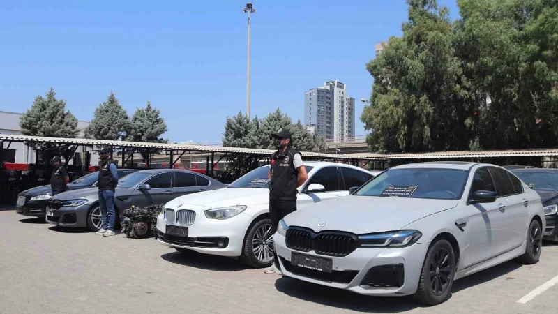 30 milyon liralık vurgun: Lüks araçların kimliklerini çalmışlar