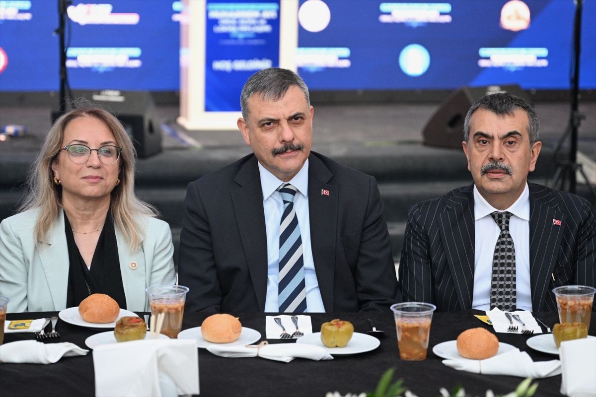 Bakan Tekin, Nevşehir'de "Muharrem Ayı Oruç Açma ve Lokma Paylaşımı Programı"nda konuştu Açıklaması