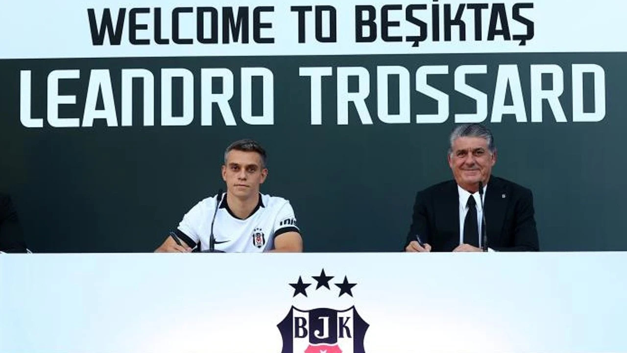 Yıldız oyuncu Leandro Trossard, 20 bin taraftarın önünde imzayı attı