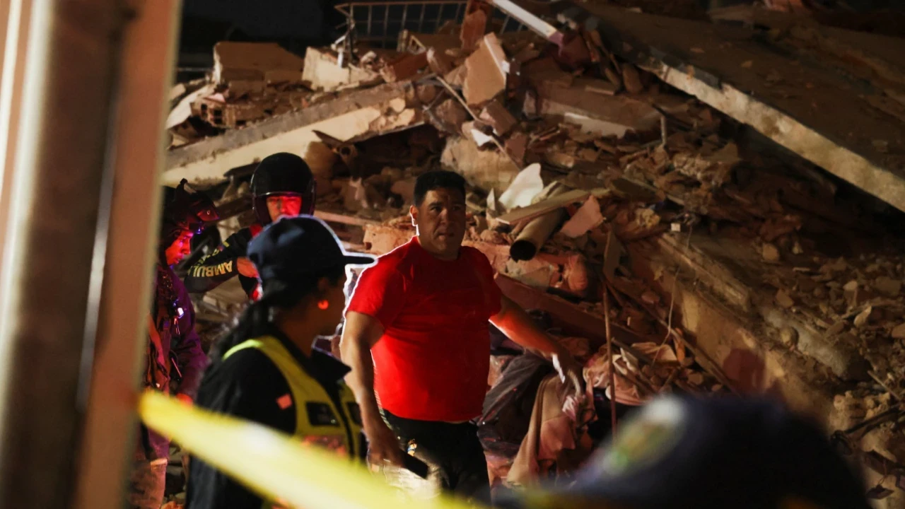 Deprem faciasında ölü sayısı artıyor