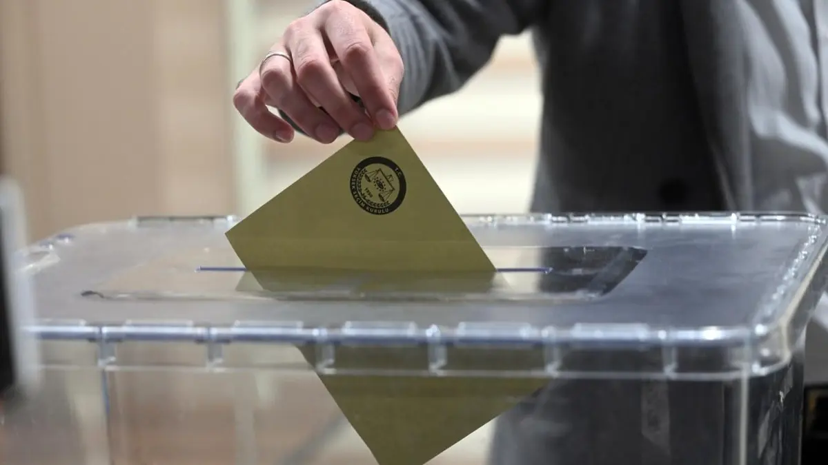 Son anket sonuçları açıklandı: AK Parti yine zirveyi gördü