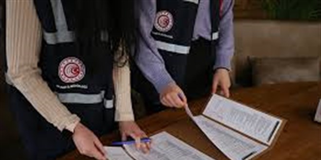 Bakanlıktan 'servis ücreti' açıklaması: Gerekçesi ne olursa olsun yasak!