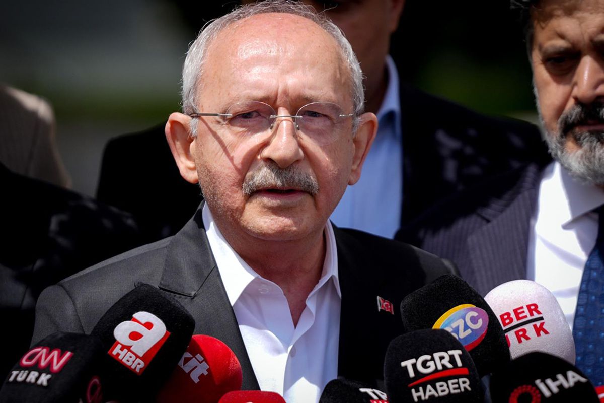 Kılıçdaroğlu'na CHP'li iki belediye başkanından ziyaret