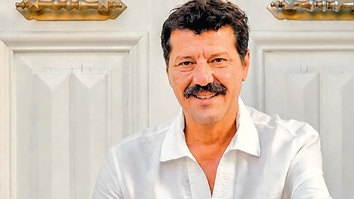 İlker Aksum'dan 15 Temmuz'a tiyatro diyenlere sert tepki!