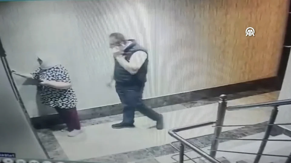 İstanbul'da Telefon Dolandırıcılarına 3 Tutuklama