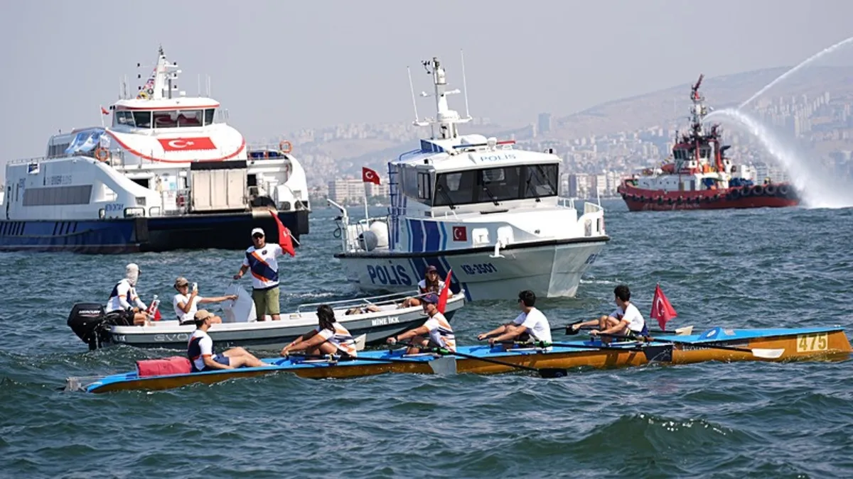 İzmir'de Denizcilik ve Kabotaj Bayramı kutlandı
