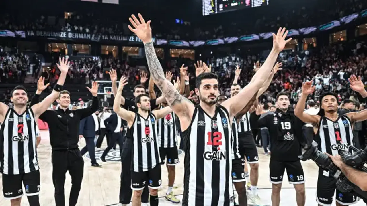 Beşiktaşlı oyuncudan şok iddia! 'Fenerbahçe'nin salonunda eşime saldırıldı'