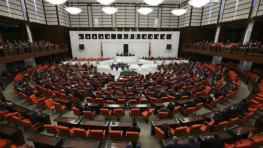TSK ile ilgili düzenlemeleri de içeren kanun teklifi TBMM Genel Kurulunda
