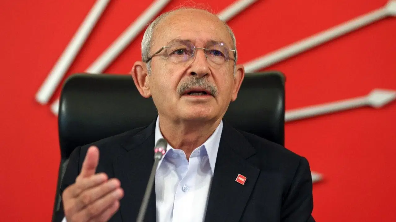 CHP'de 'grup toplantısı' hareketliliği: Kılıçdaroğlu, Genel Merkez'deki konuşması sonrası yeniden MYK'yi toplayacak