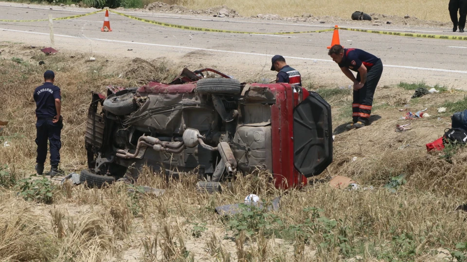Çankırı’da trafik kazası: 3 ölü, 2’si ağır 4 yaralı