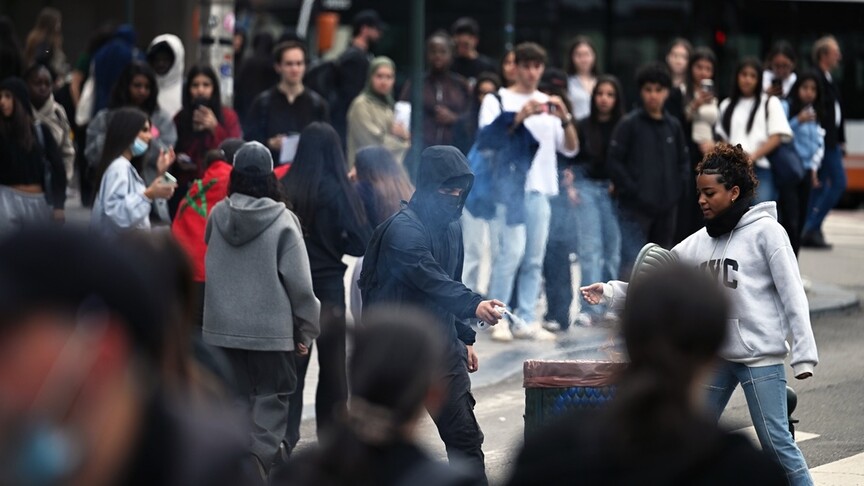 Brüksel'de eğitimde tasarruf önlemlerine yönelik yeni protesto düzenlendi