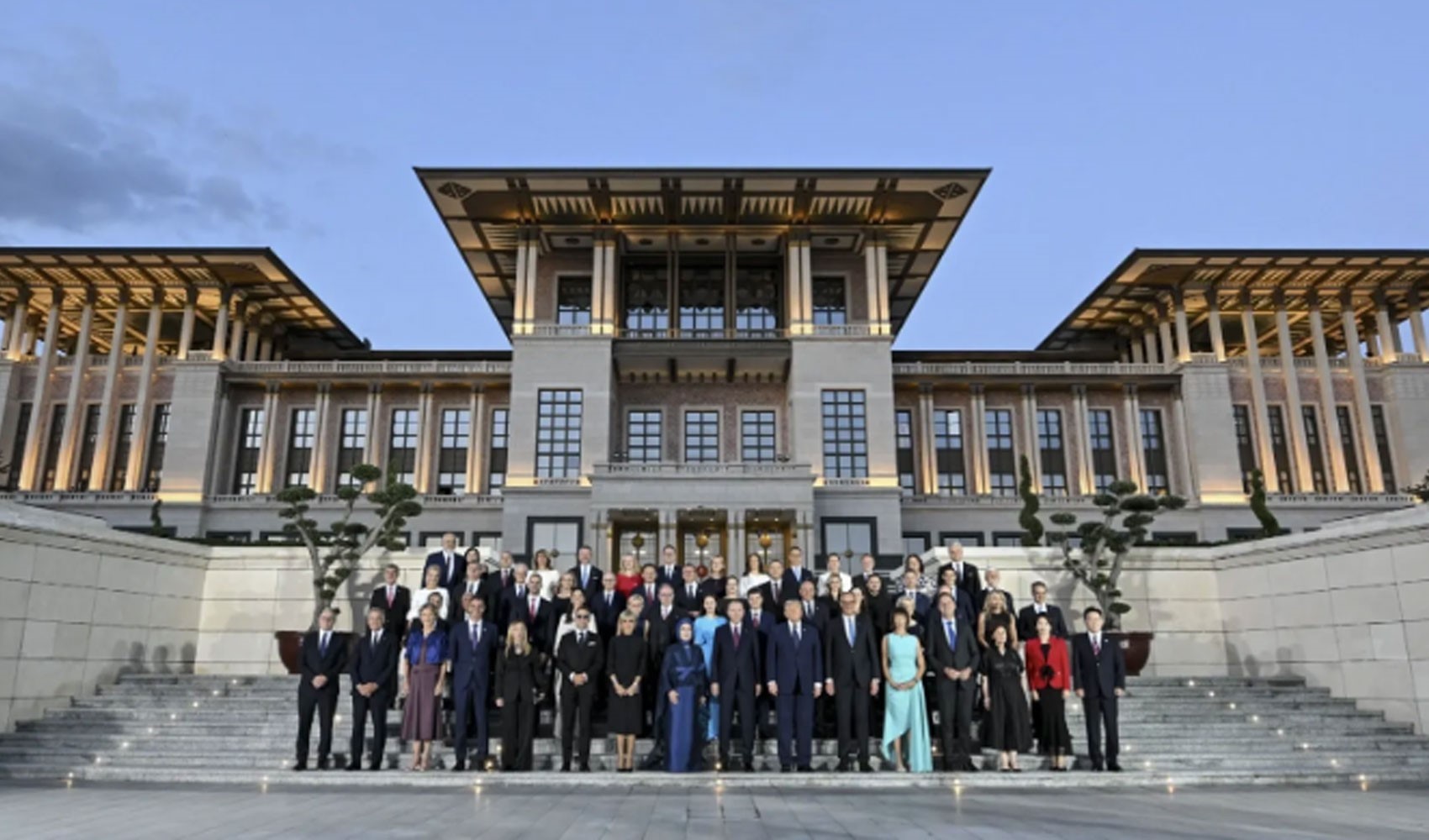 NATO resepsiyonunda liderlere sunulan menü ortaya çıktı: Hizan balı, Denizli yoğurdu