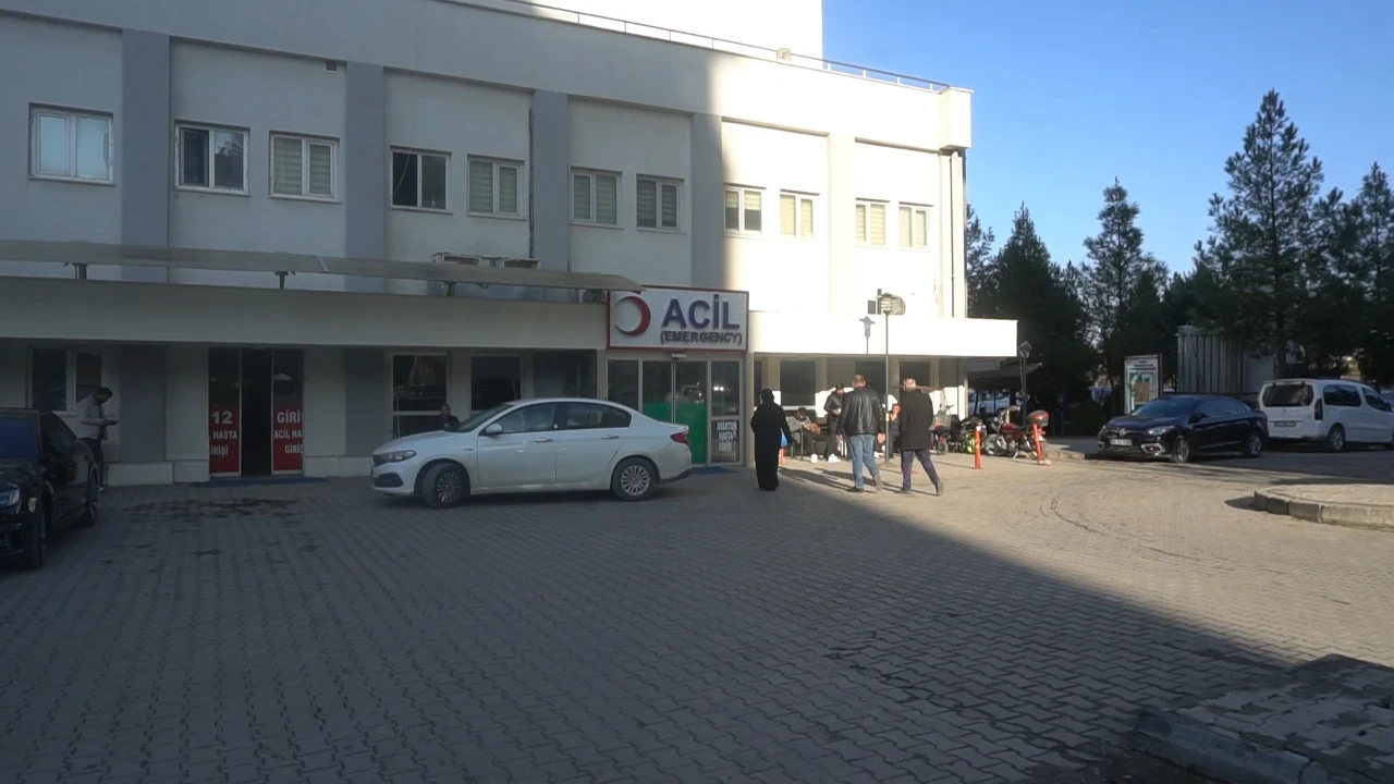 Oyun oynarken merdivenden düştü! Menesa bebekten acı haber