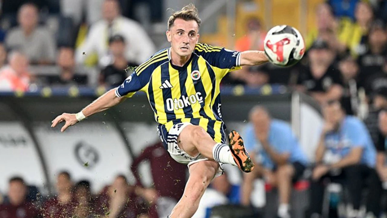 Fenerbahçe'de Kerem Aktürkoğlu'na kötü haber! İmza atıldığı an bitti