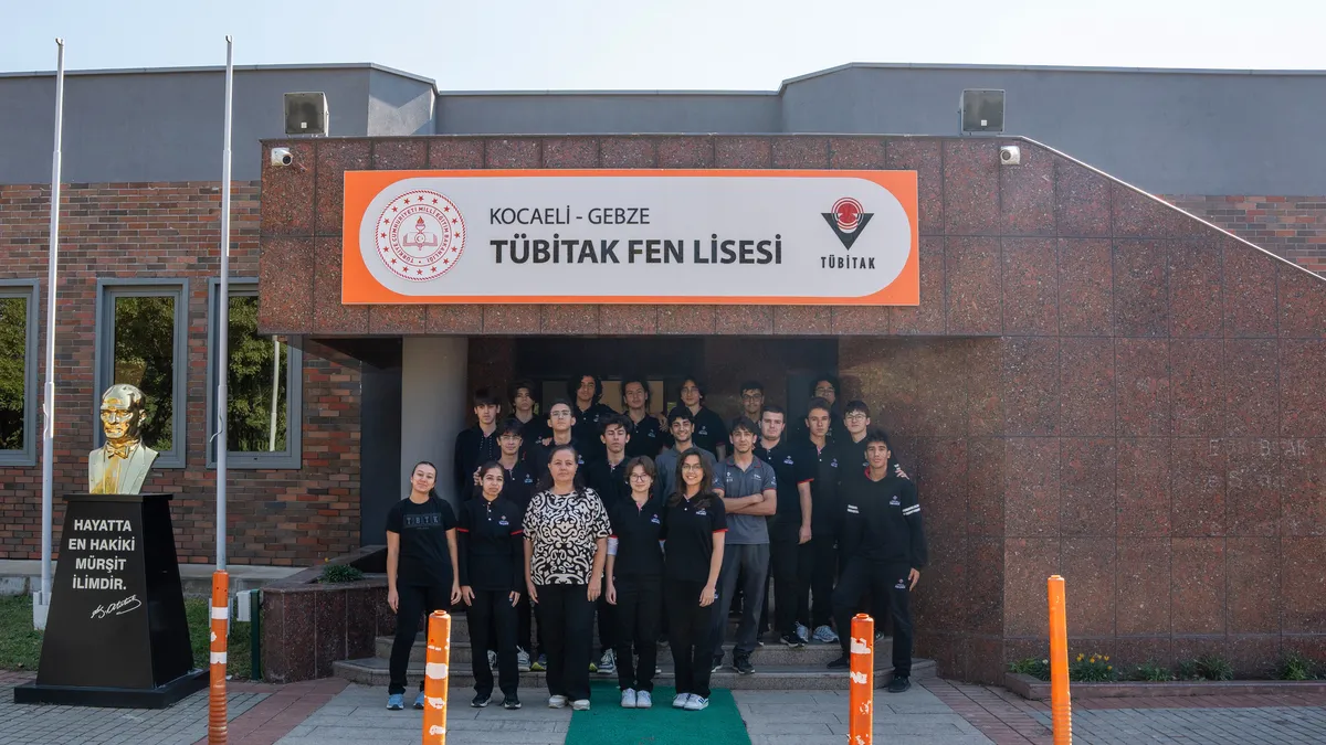 TÜBİTAK Fen Lisesi başvurularında son gün! Sınav tarihi, başvuru şartları ve tüm detaylar
