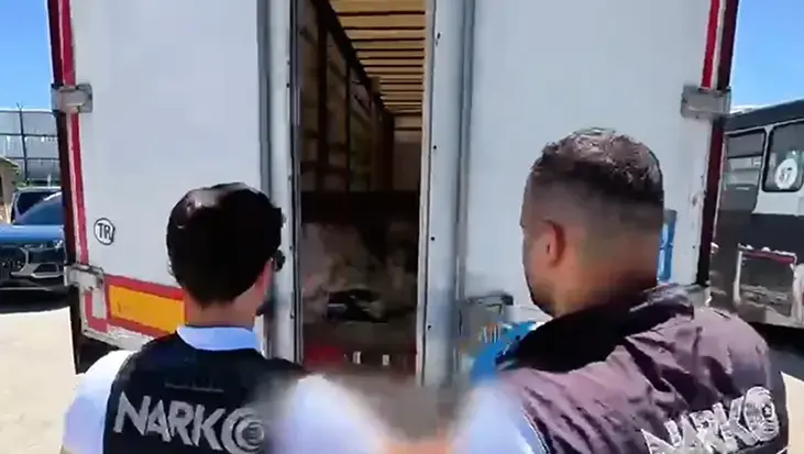 73 ilde uyuşturucu operasyonu! 985 kilo uyuşturucu, 1 milyon 639 bin hap ele geçirildi
