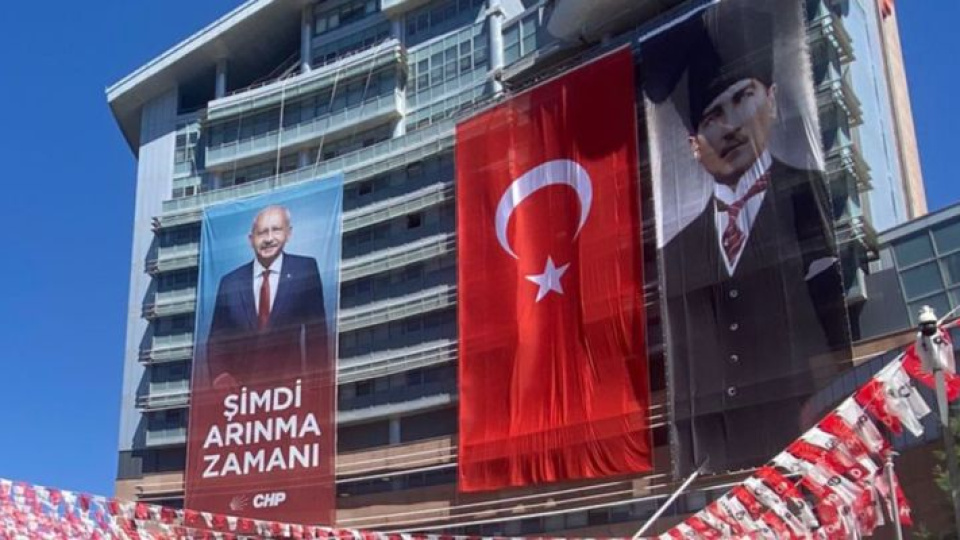 CHP'de 74 il başkanından: İhraçları tanımıyoruz