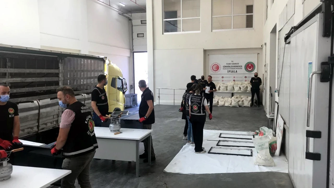 1,5 ton uyuşturucuyla kaçacaktı: İpsala'da yakalandı