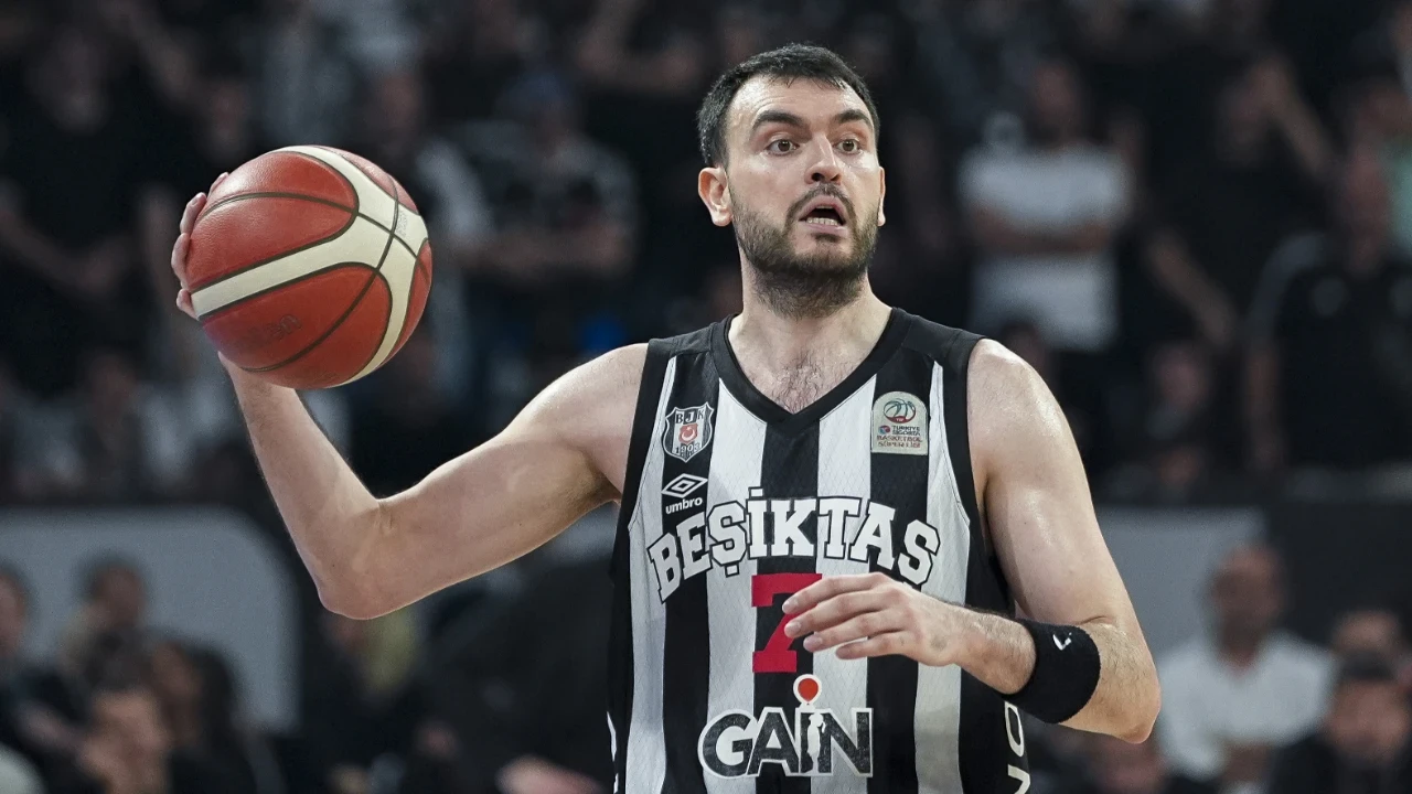 Yiğit Arslan, Beşiktaş GAİN'e veda etti