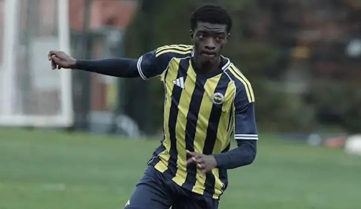 Benfica, Fenerbahçe'nin yıldız adayı Adams Kone'yi istiyor!