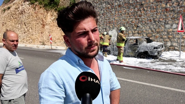 Otomobili gözlerinin önünde alev alev yanan adam kendini böyle teselli etti