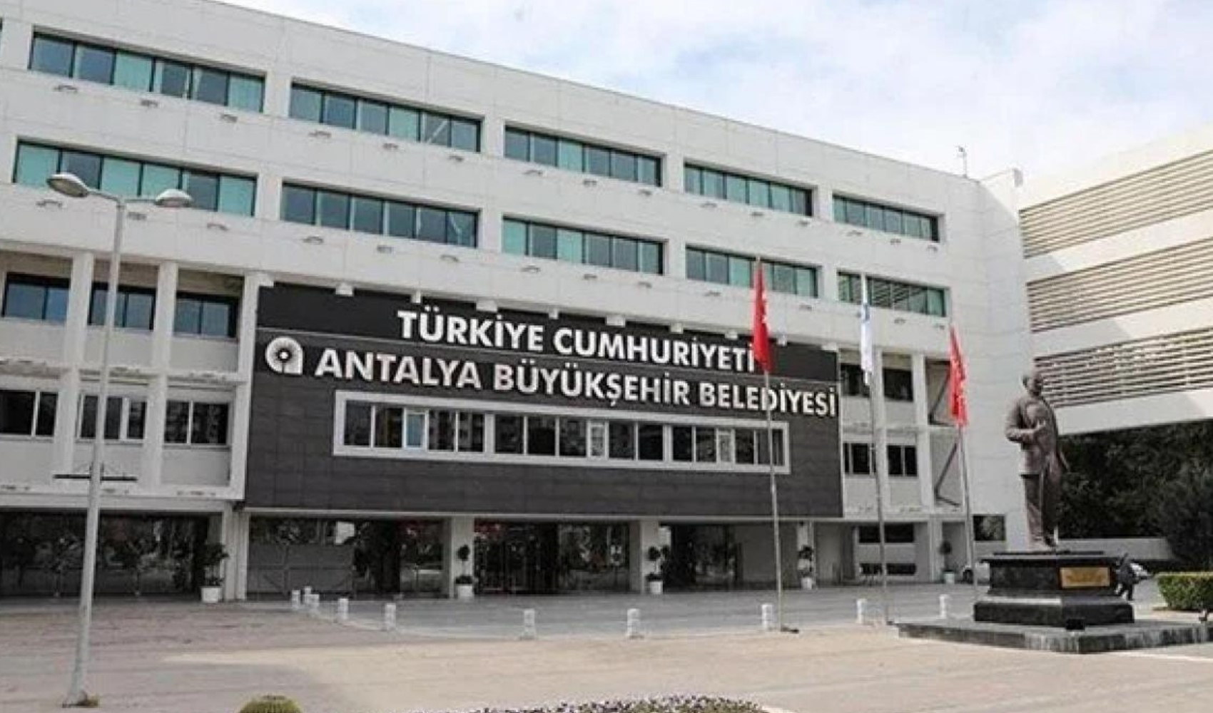 Son Dakika... Antalya Büyükşehir Belediyesi'ne operasyon