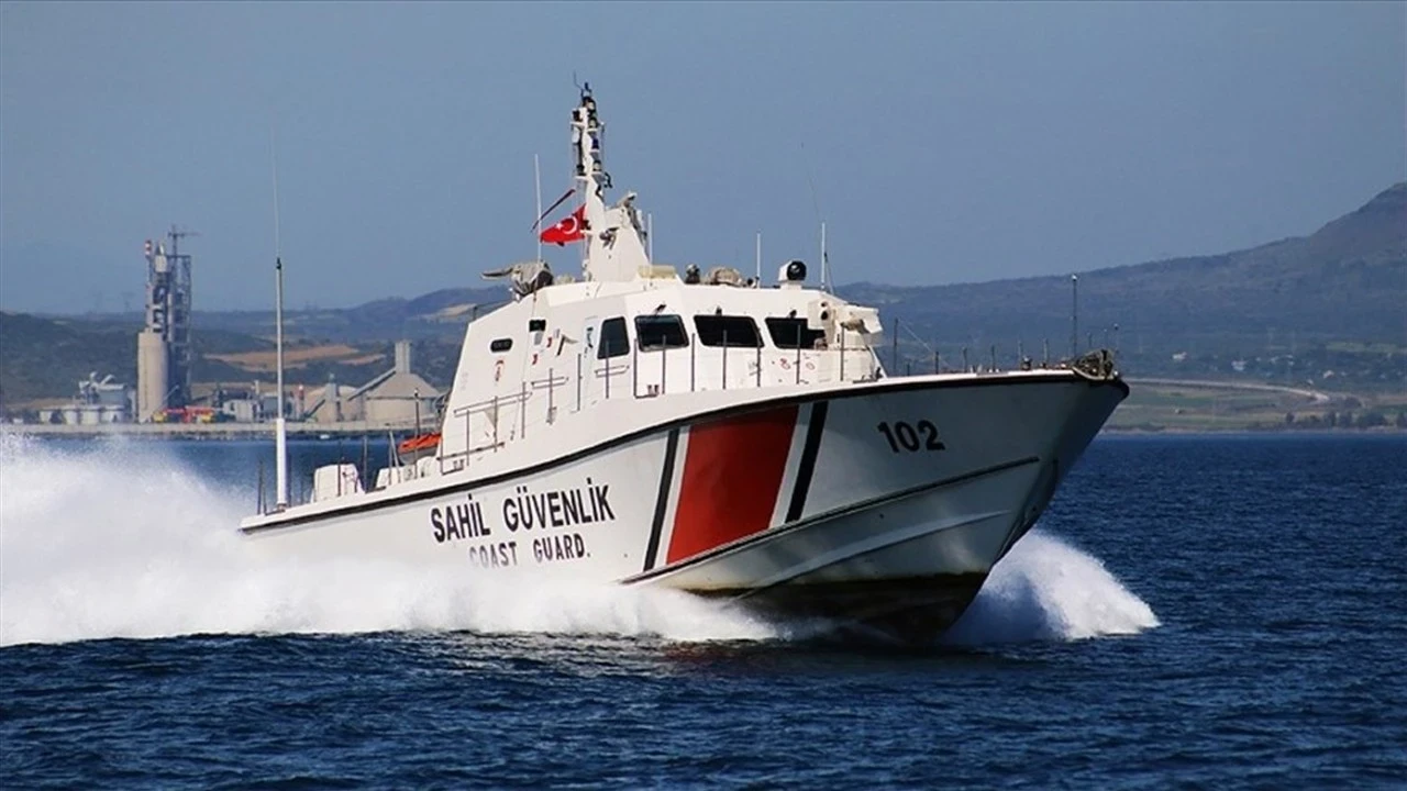 SON DAKİKA | Karadeniz'de Türk teknesine saldırı: 1 kişi hayatını kaybetti, 4 kişi yaralandı