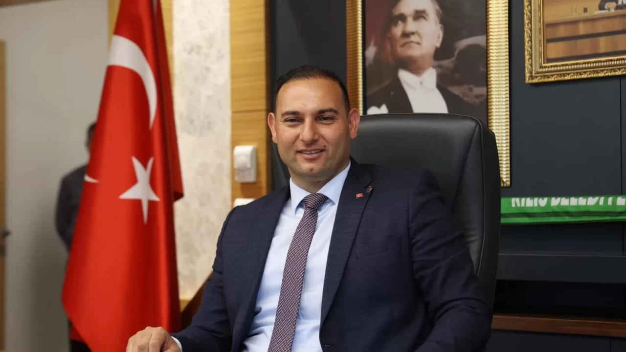 Kilis Belediye Başkanı Hakan Bilecen CHP’den istifa etti!