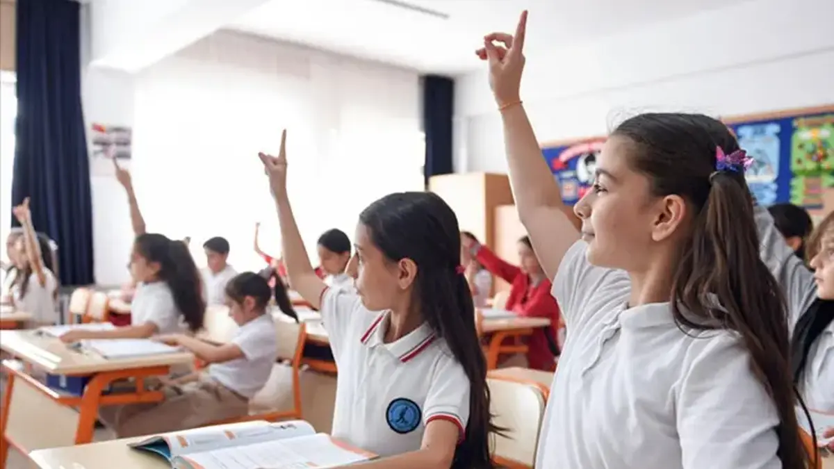 Okullarda 26 Haziran Cuma günü karneler dağıtılacak