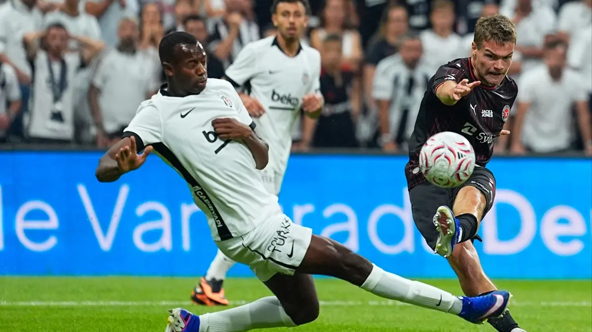 Beşiktaş'ta sakatlık: Oyuna devam edemedi