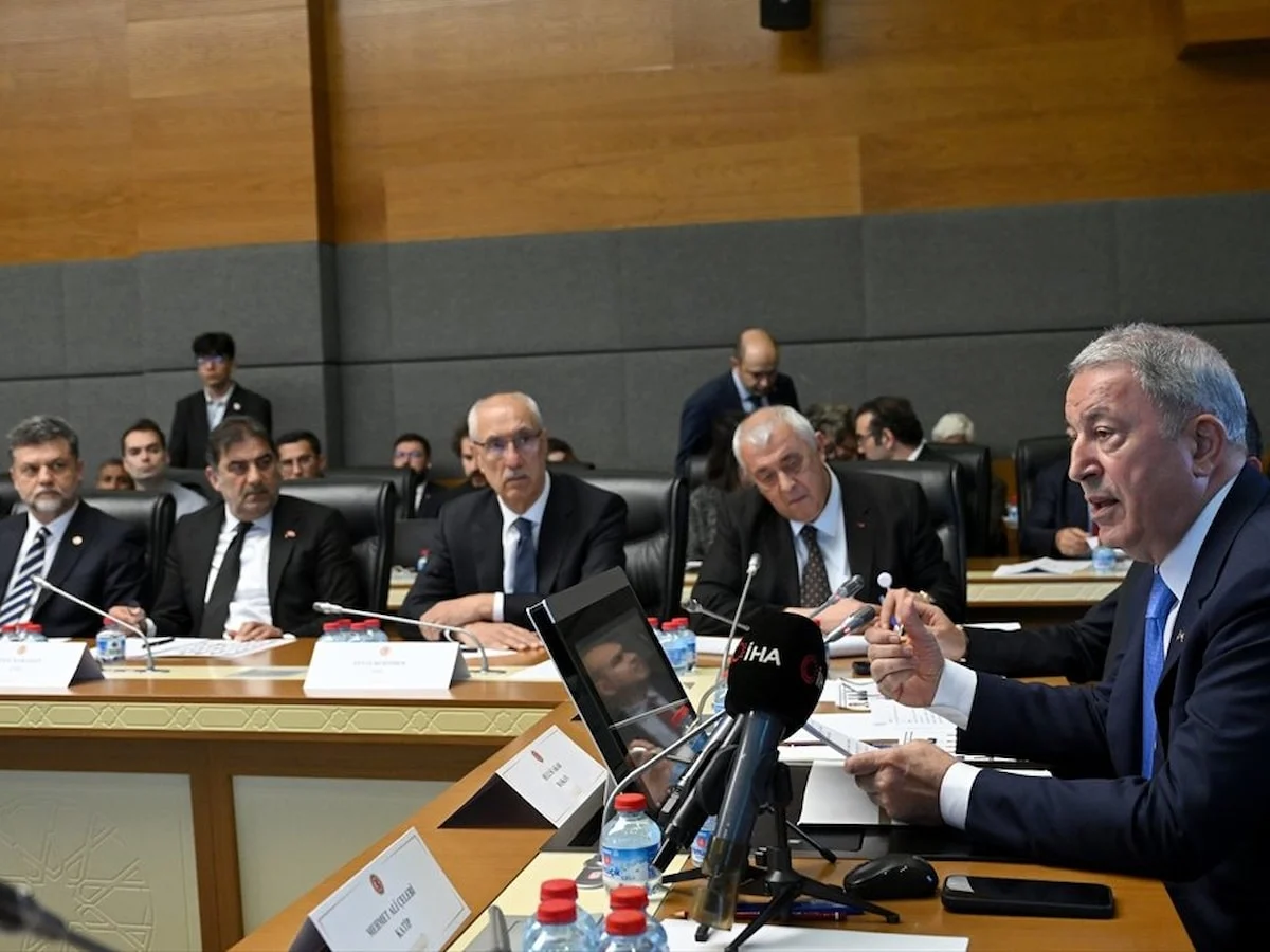 TSK ile ilgili düzenlemeleri de içeren kanun teklifi TBMM Milli Savunma Komisyonunda kabul edildi