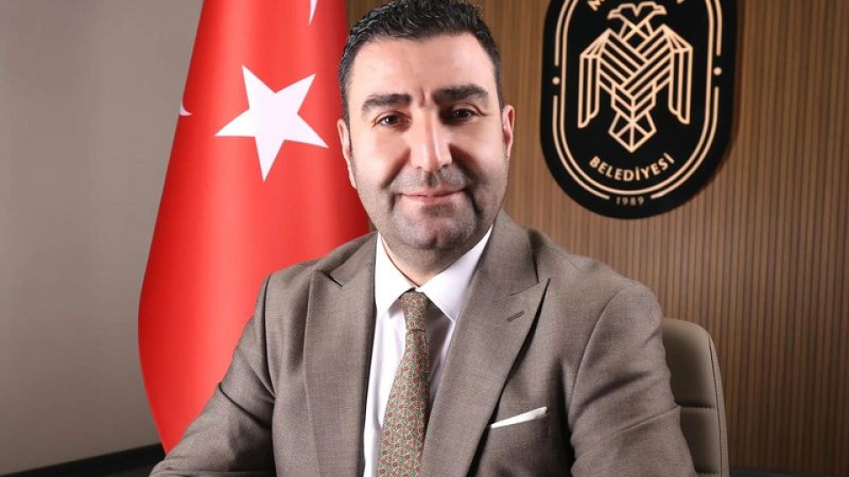 Özel kalem müdürü bisikletten düşüp öldü