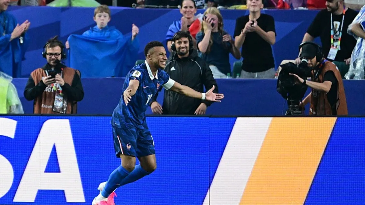 Dünya Kupası'nda Fransa'dan net skor: Mbappe ve Dembele sahneye çıktı