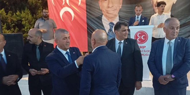 MHP Torbalı teşkilatına 350 yeni üye