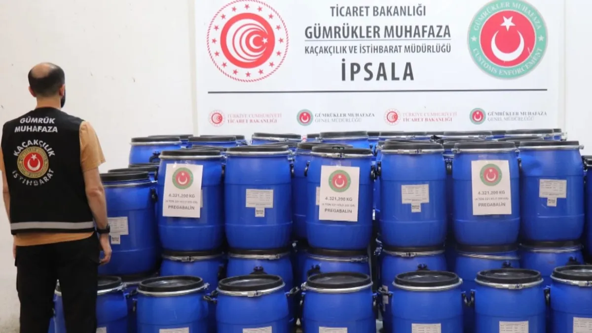 Edirne'de uyuşturucu operasyonu! 4 ton 321 kilo uyuşturucu madde yakalandı