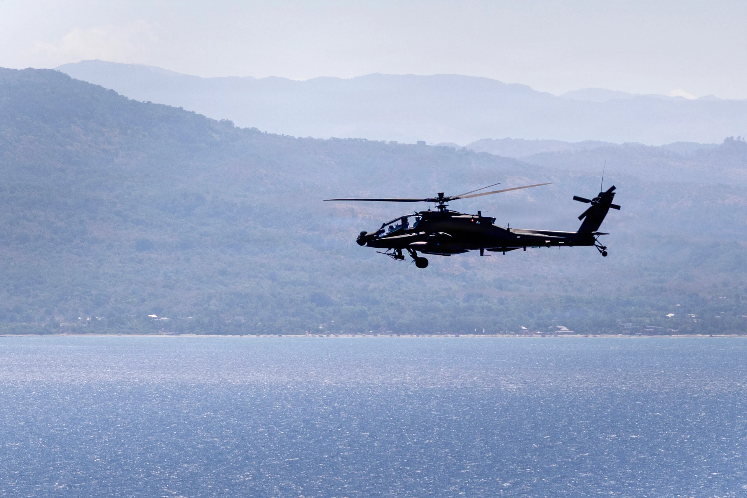 İran ABD’ye ait taarruz helikopterini düşürdü
