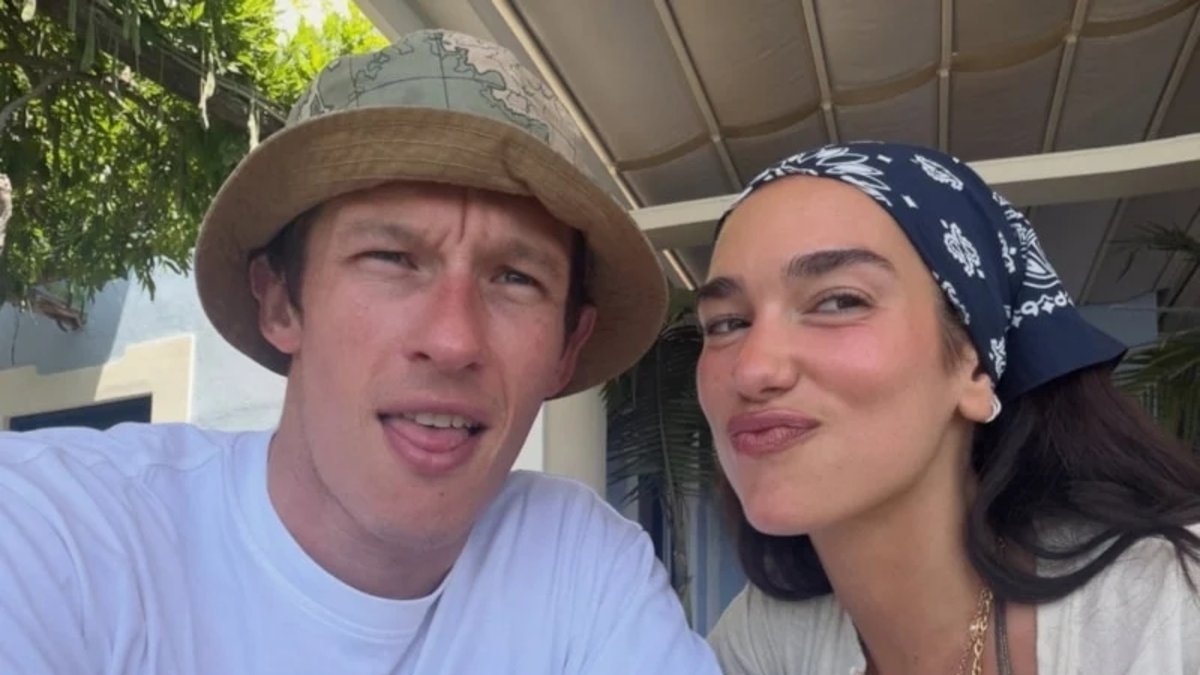 Dua Lipa ve eşi Callum Turner’ın balayı tatili bir türlü bitmedi! Küvet pozu sosyal medyayı salladı!