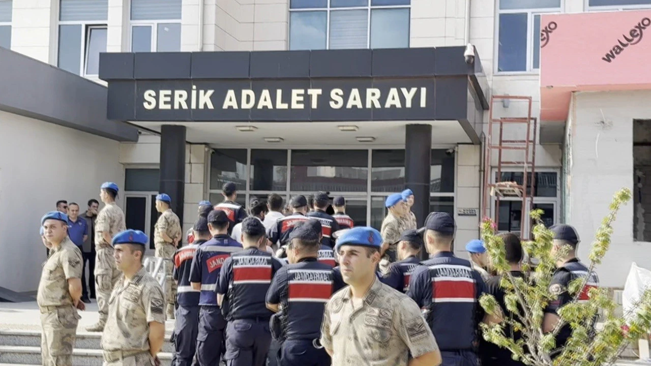 Serik’te uyuşturucu operasyonu: 9 gözaltı